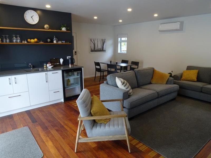 Whakatane B&B Экстерьер фото